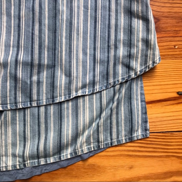 DG2 Diane Gilman Blue Soft Denim Striped Tank Top, EUC, M - Picture 6 of 13